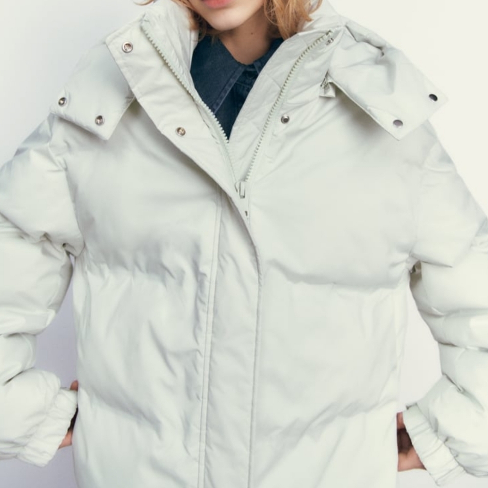 Hooded Jacket - Picture 2 of 6